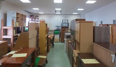 南リサイクルプラザリユース品家具等の販売